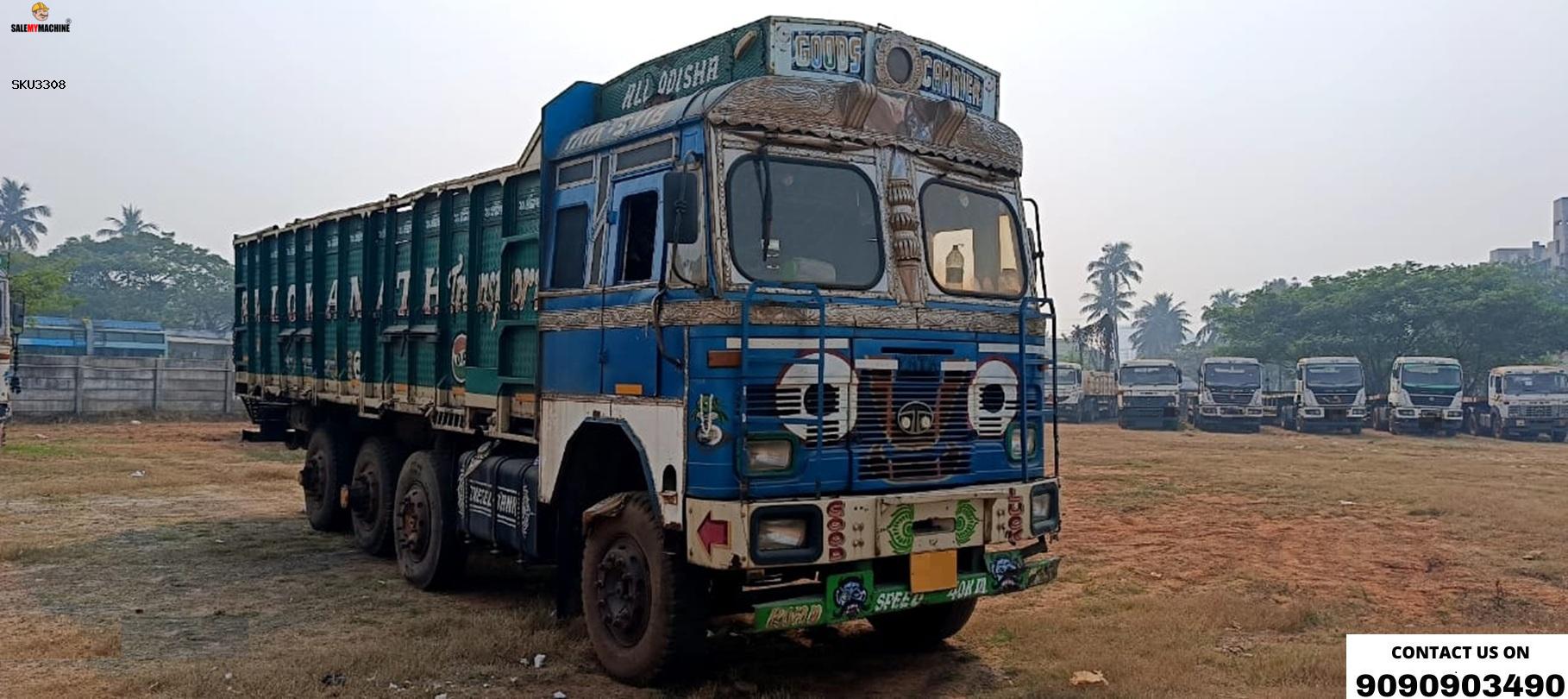 TATA 12 WHEELER TRUCK